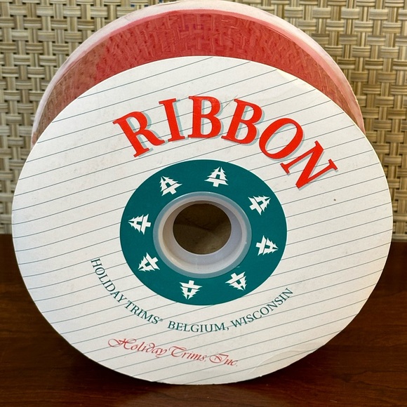 🎄🌟HP🌟VTG NIP Christmas Holiday Wide Red Velvet Ribbon 2.75" Wide x 75 Yards - Picture 5 of 7